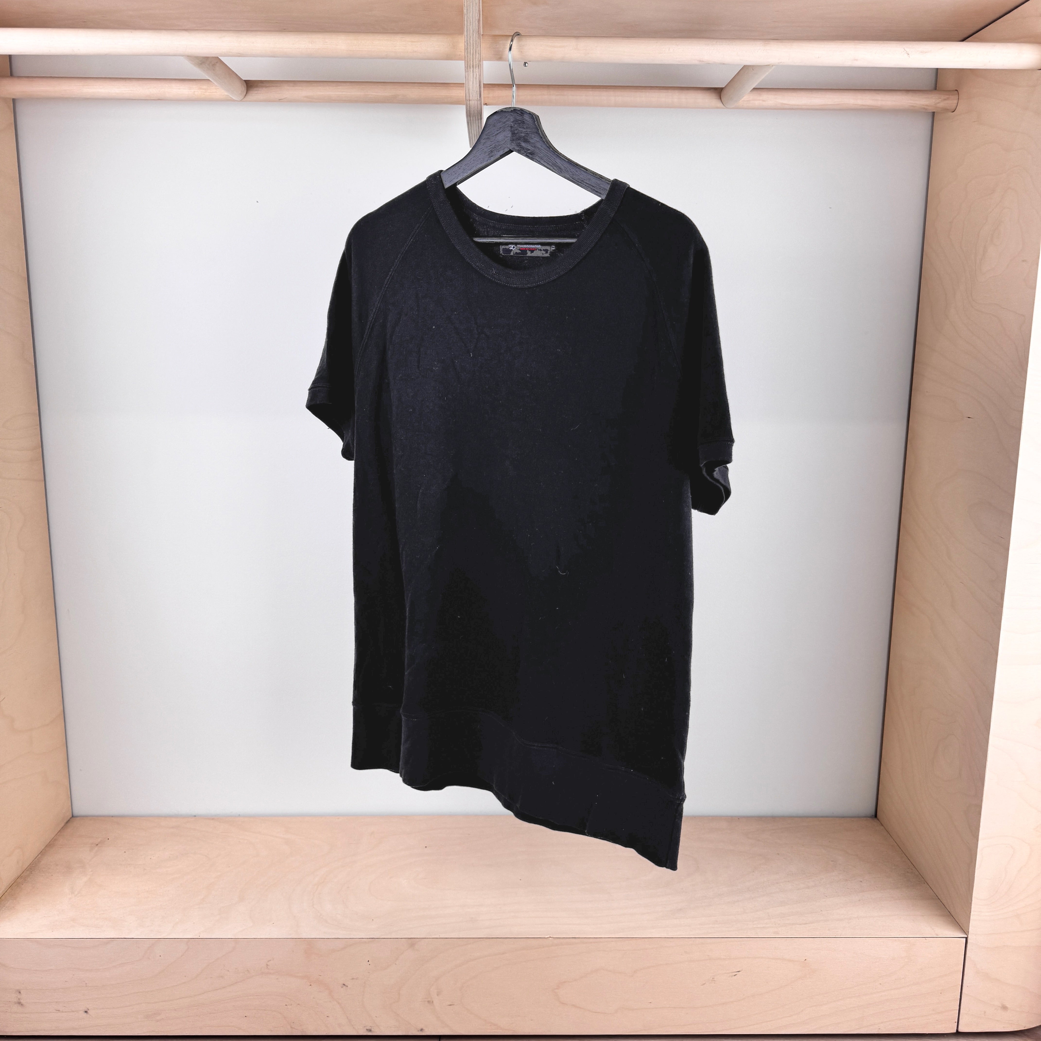 Short Sleeve Raglan Sweatshirt - BLACK - SAMPLE - (Size L)