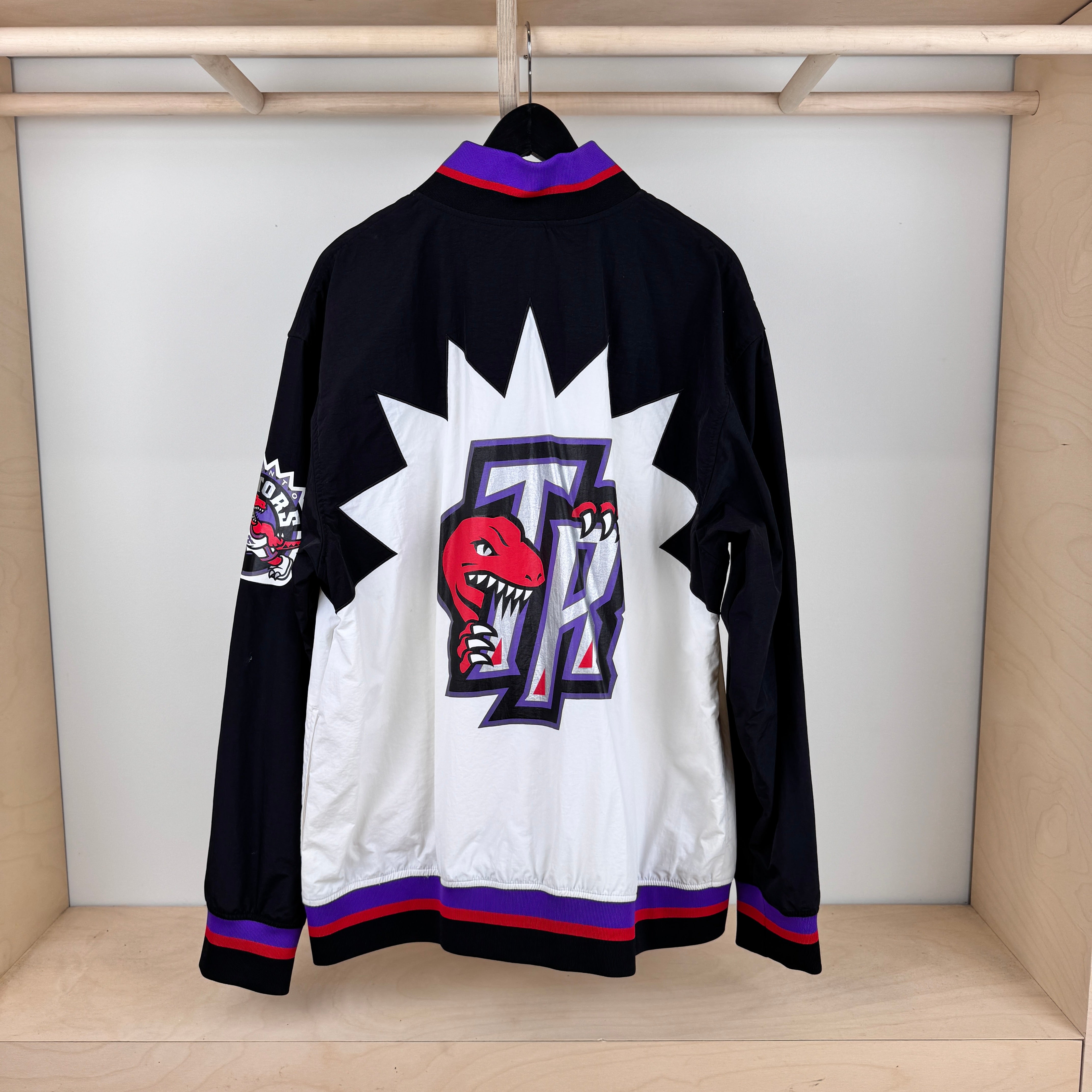 Raptors Mitchell & Ness Jacket - BLACK/WHITE - (Size XL)