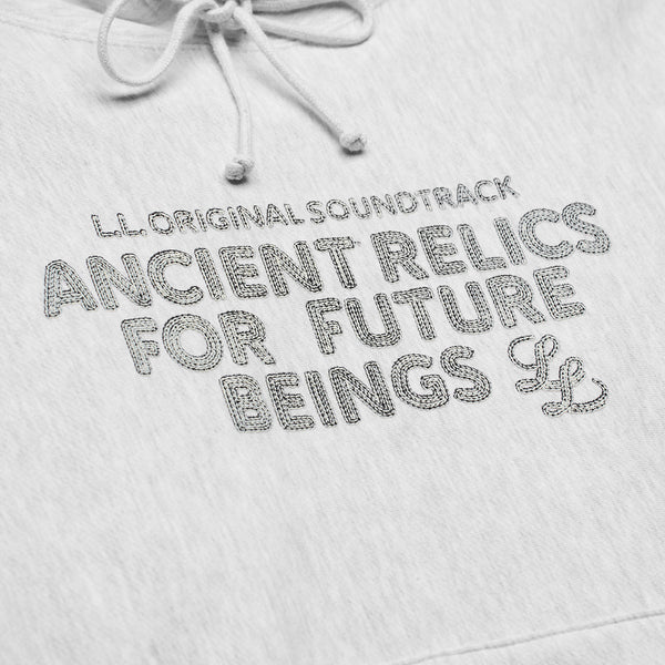 ANCIENT RELICS “PRINT EMBROIDERY” HOODED SWEATSHIRT [LIGHT HEATHER ASH]