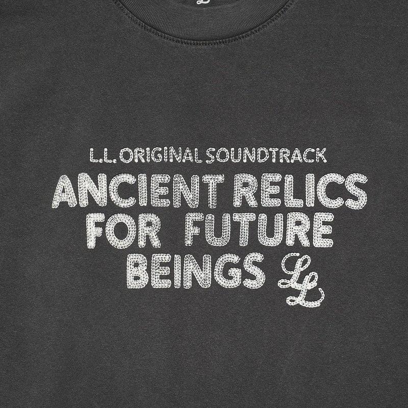 ANCIENT RELICS “PRINT EMBROIDERY” T-SHIRT [VINTAGE BLACK]